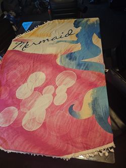 2 Beach Throws 