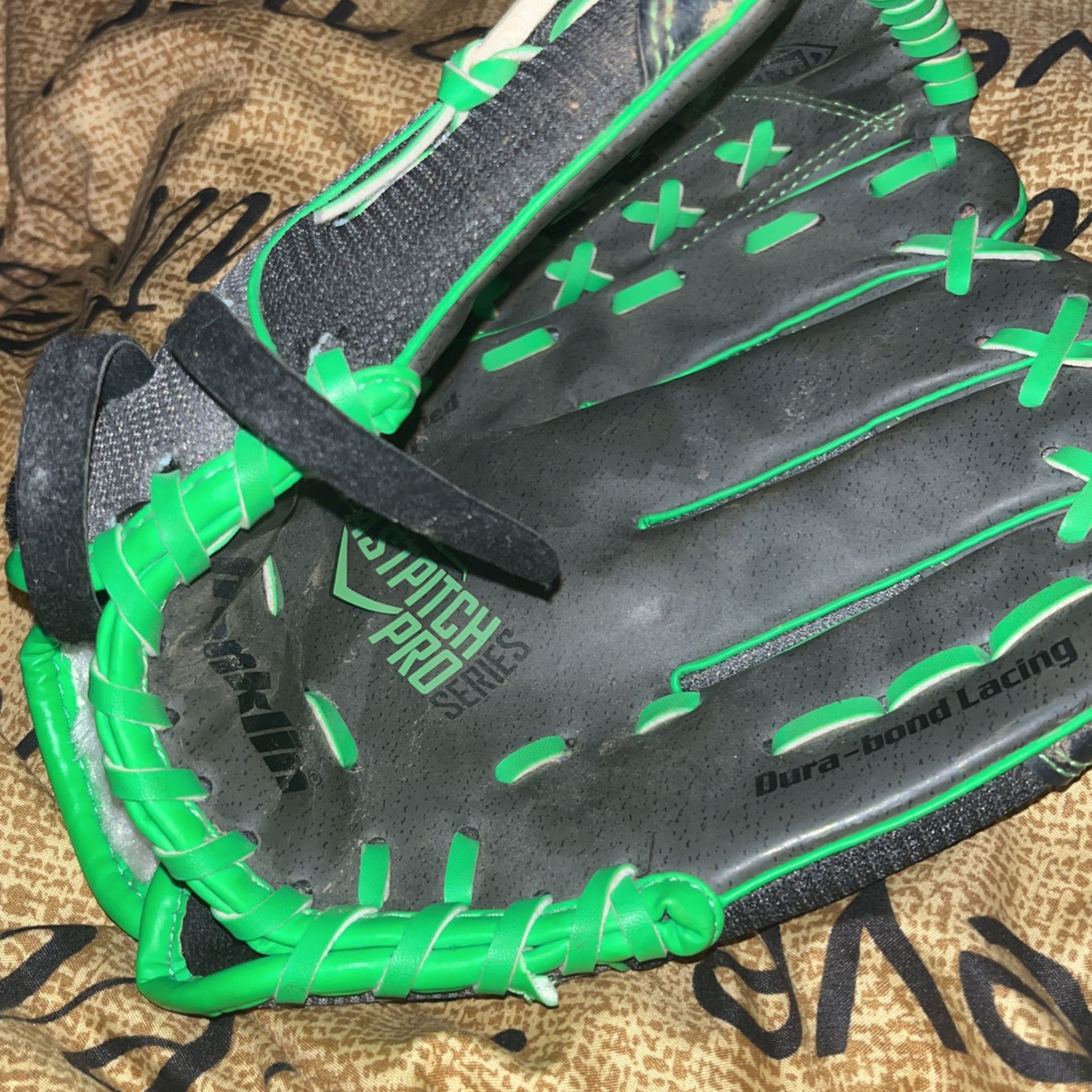 11” Softball Glove New