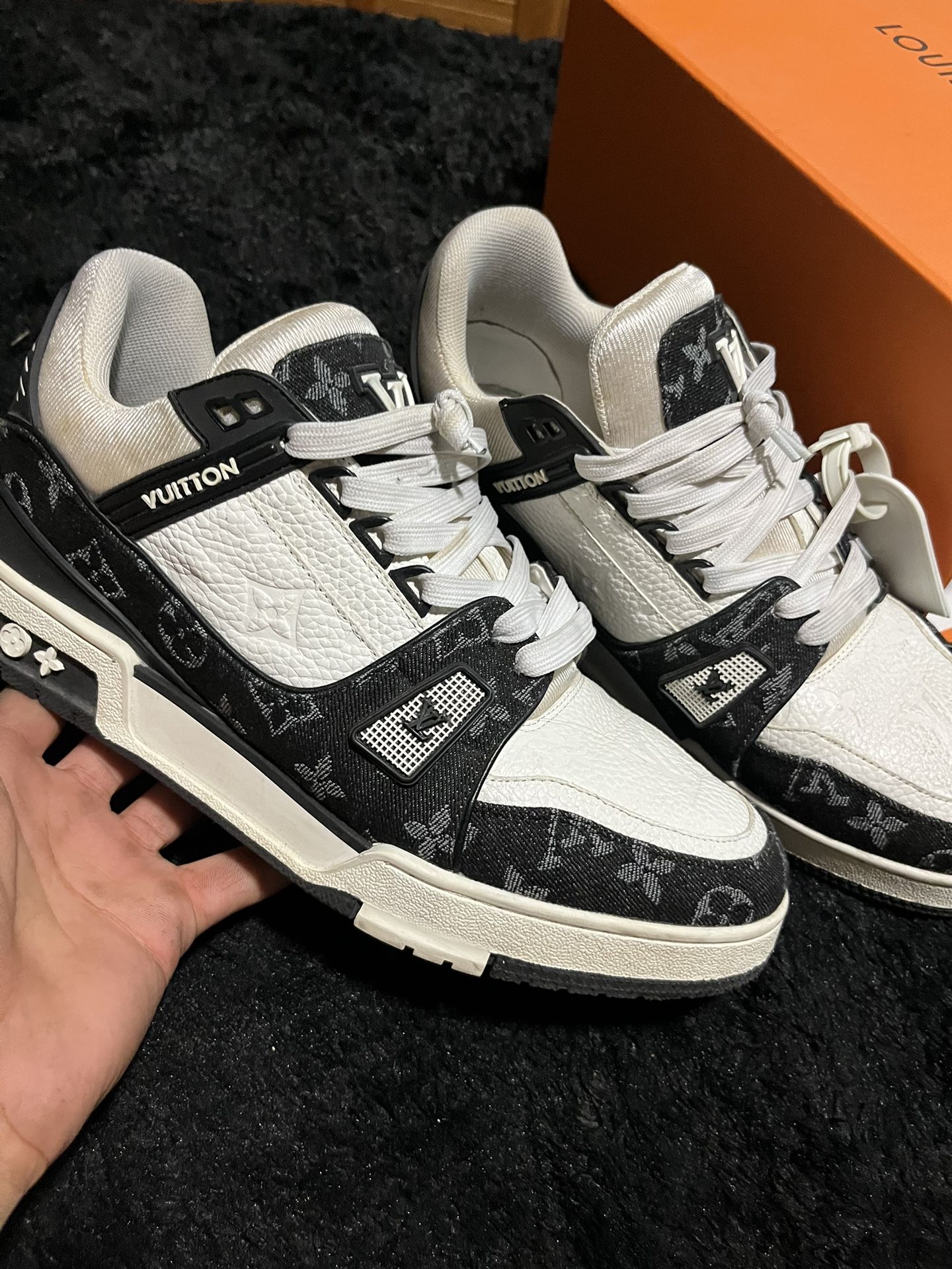 Louis Vuitton Trainer Sneaker