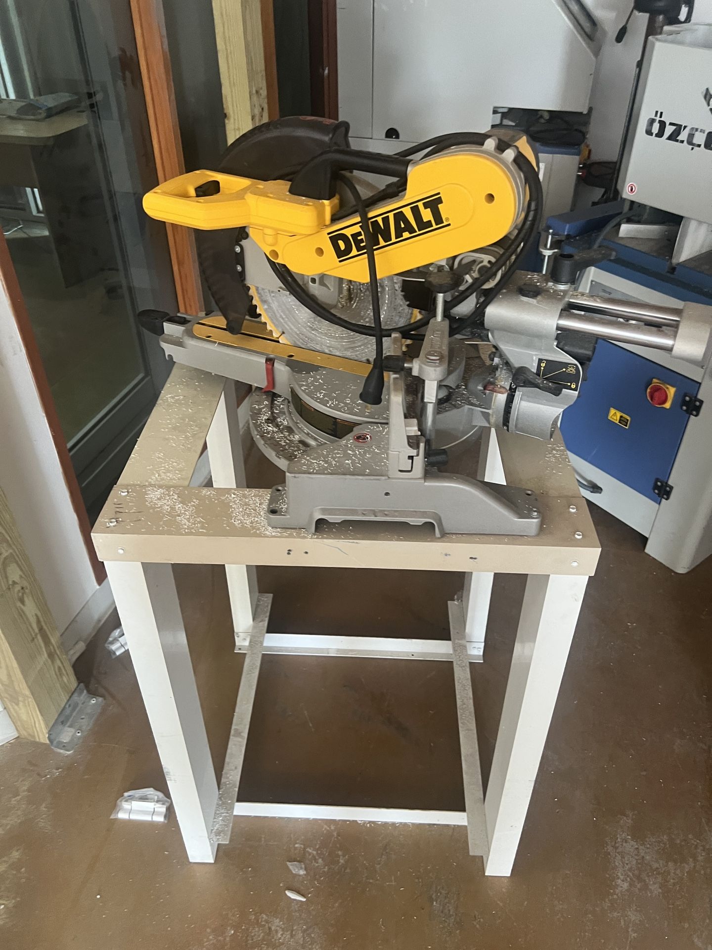 Dewalt Miter Saw 