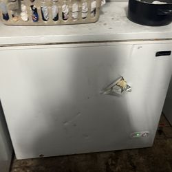 Deep freezer