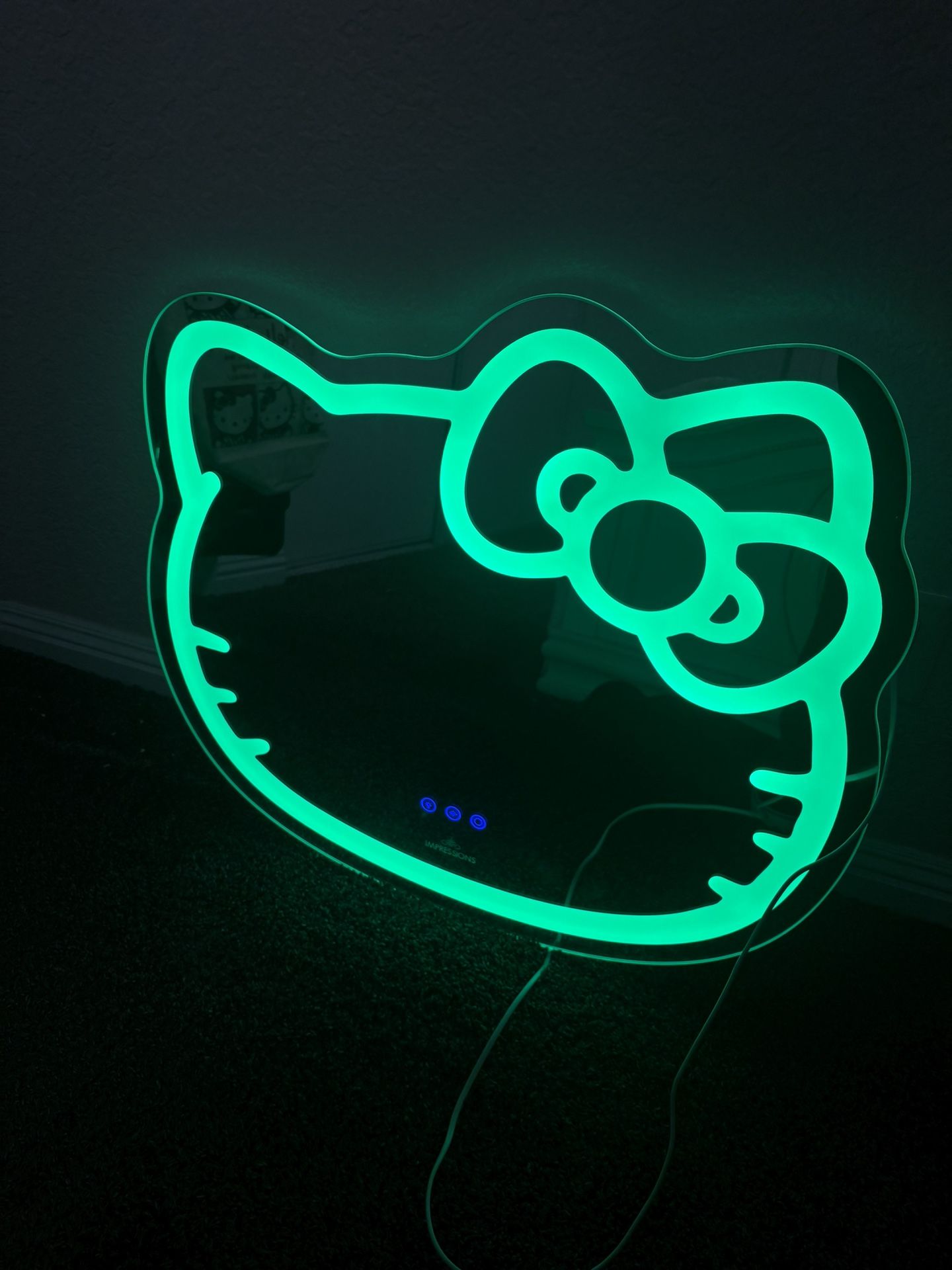 Hello Kitty Impressions Mirror