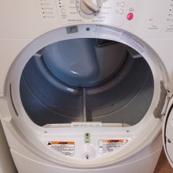 Duet Electric Dryer, Free Delivery And Setup 