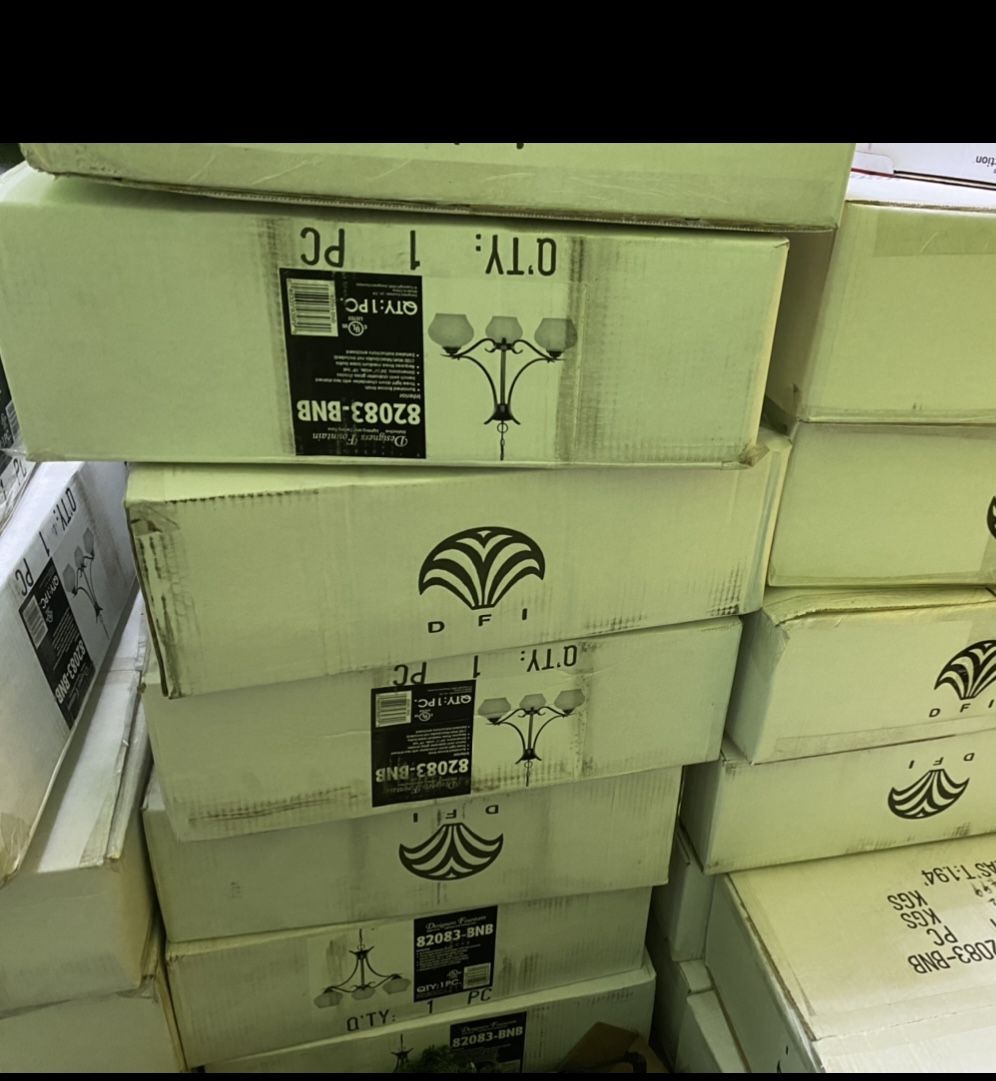 Chandelier pallet 36 pics brand new