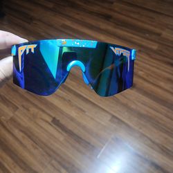 Pit viper for sale brand new no scratchs $100 firm