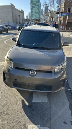 2012 Toyota Scion xB