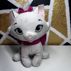 Disney Store The Aristocrats Marie 7” Plush