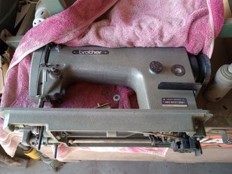 Commercial Sewing Machine