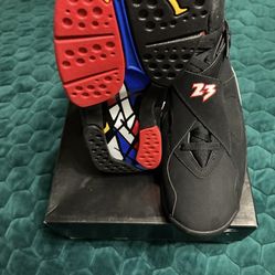 Air Jordan 8 Playoffs DS $300 SZ11