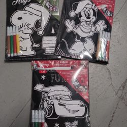 Assorted Christmas Velvet Posters With Markers