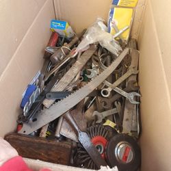 TOOL COLLECTORS AND TO MICH TO LIST BUNDLE MAY SEPERATE