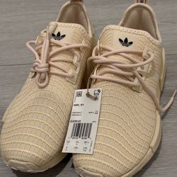 Adidas NMD R1 Cream Beige GX9530 – Brand New (Size 6)