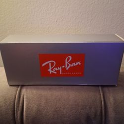 New Ray-Ban Wayfarer Sunglasses 
