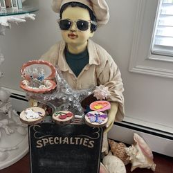 Great little waiter serving specials, Great for restaurant or conversation piece