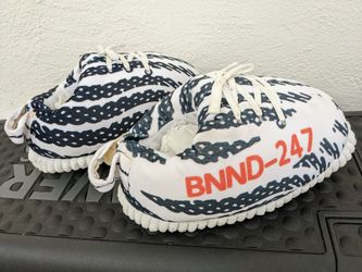 Yeezy Zebra Boost slippers