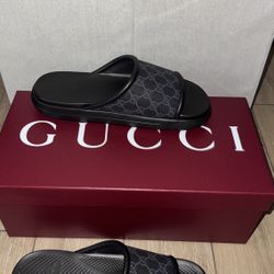 Gucci Slides Brand New
