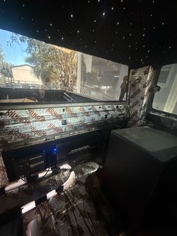 2400W  Amp Mr. Music Man