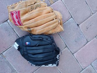 Base Ball Gloves