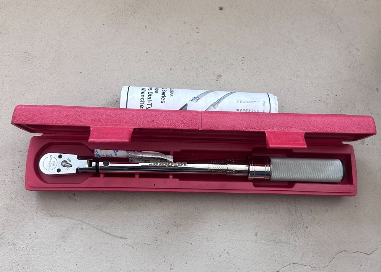 NEW Snap on QD2FR75 -3/8" Dr. Click-Type Flex-Head Torque Wrench with Carry Case
