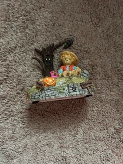little bear halloween decor