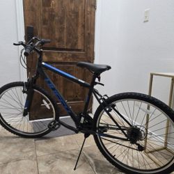 * Huffy Stone Mountain Mens 26 Inch Mountain Bike *