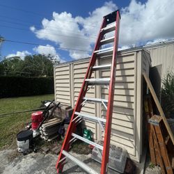 7 Ft 8’ Fiber Glass Ladder 