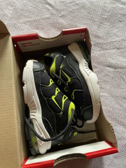 Toddler Boy Nike Sneakers Size 5c