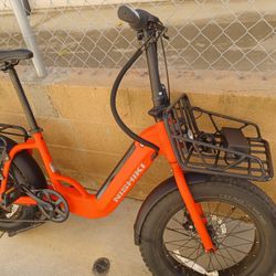 NISHIKI Electric Bike Almost New-20x4.0 Tires