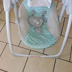 Baby swing