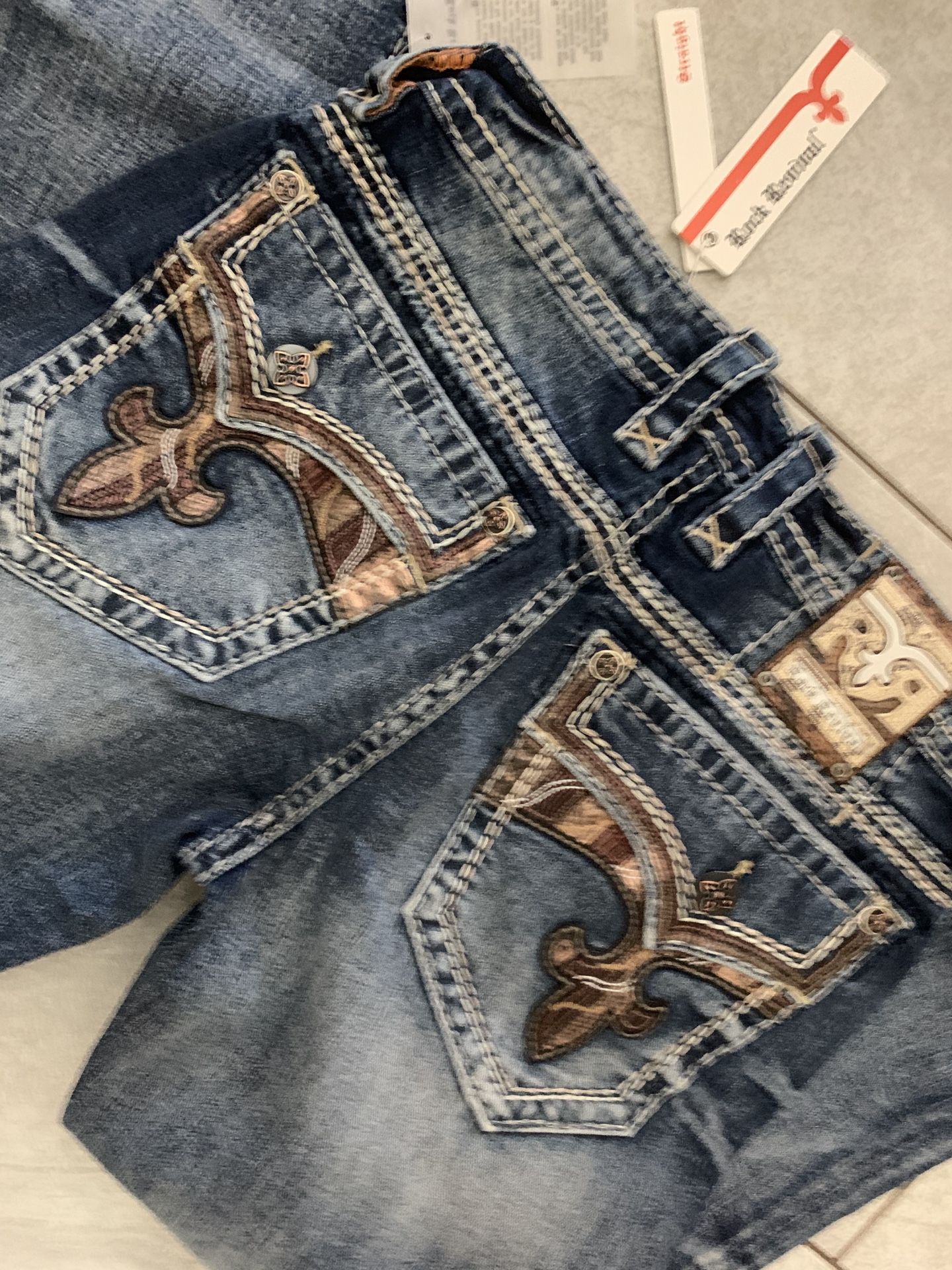 Men's Size 40 Rock Revival Jeans- Alt Straight- BAD AS$$ BRAND NEW JEANS!!!  for Sale in Los Lunas, NM - OfferUp