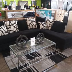 Huge Black Sectional ( Ask For Jose)