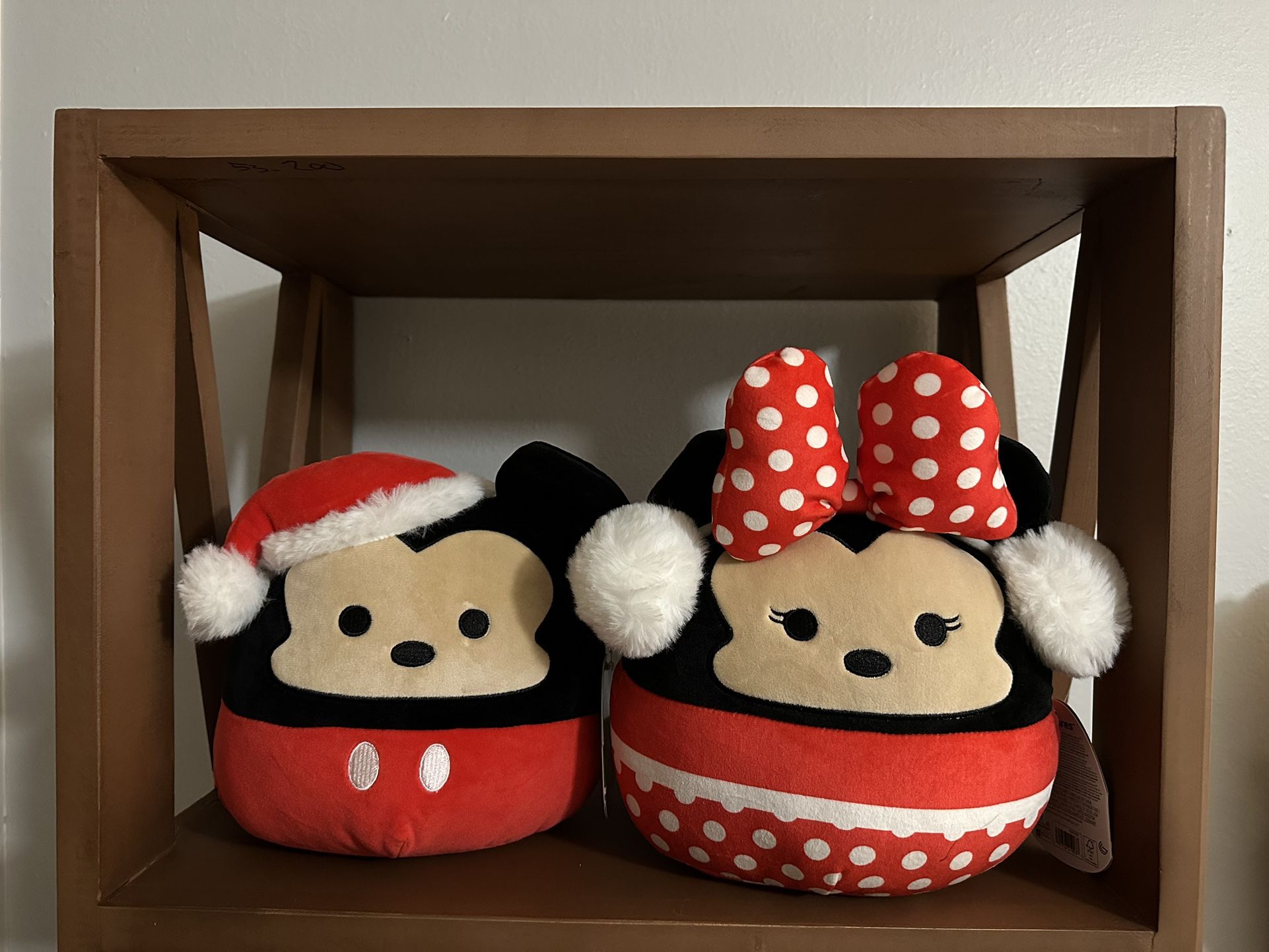 Mickey Mouse and Minnie - Christmas Squishmallows