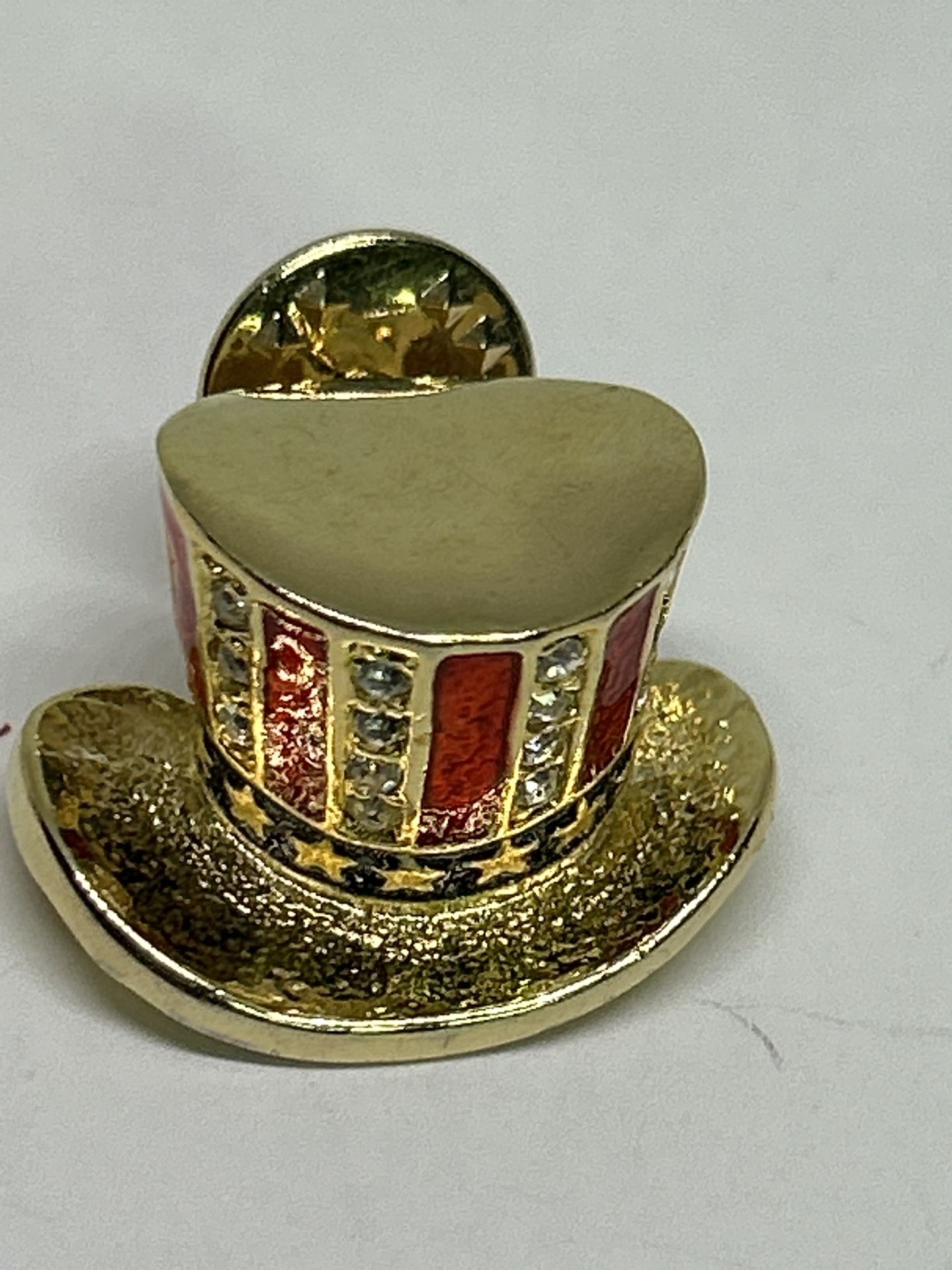 PIN BROOCH