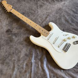 Fender Stratocaster Jimmie Vaughan  