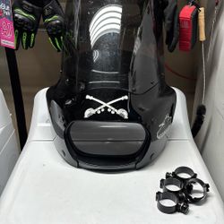 Softail Fat Bob Memphis Shades Road Warrior Fairing