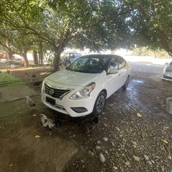 Nissan Versa