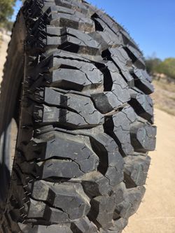 265/70r17 M/T New