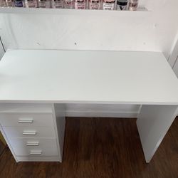 White desk 