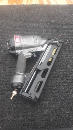 Senco 15 g angle nailer 2.5 inch.....