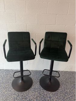 2 velour bar stools