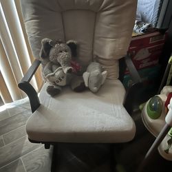 Rocking Chair 