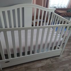 Baby Crib 