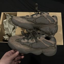 Adidas Yeezy 500 Clay Brown Sz 9.5