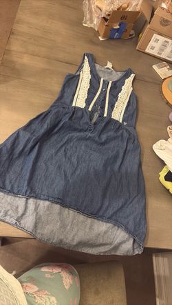 Girl’s Guess Denim Dress size 16