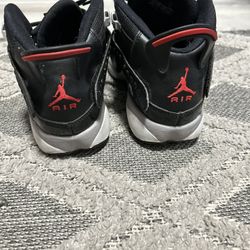 Boys Jordan’s, 6 Rings