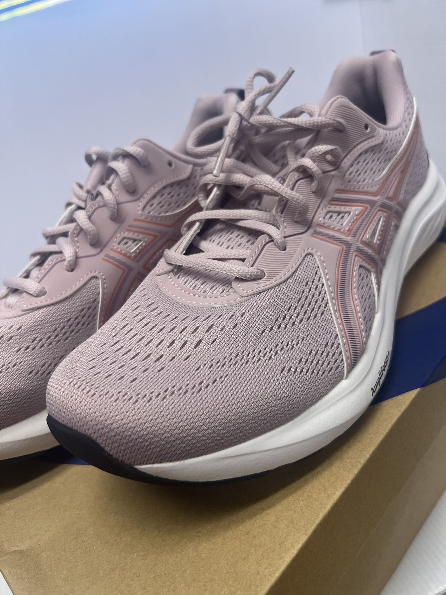 Shoes ASICS
