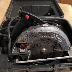 Skil Saw Legend 2.4 Hp 11 Amp like new use only once