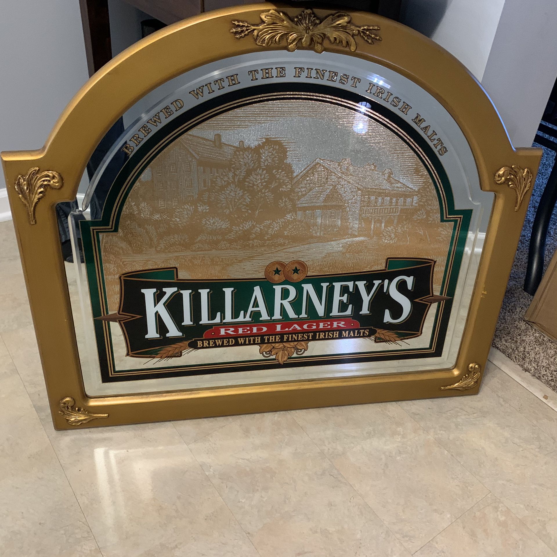 Killarney’s pub beer mirror