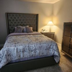 Queen Size Bedroom Set