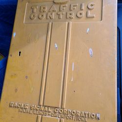 VINTAGE TRAFFIC CONTROL BOX